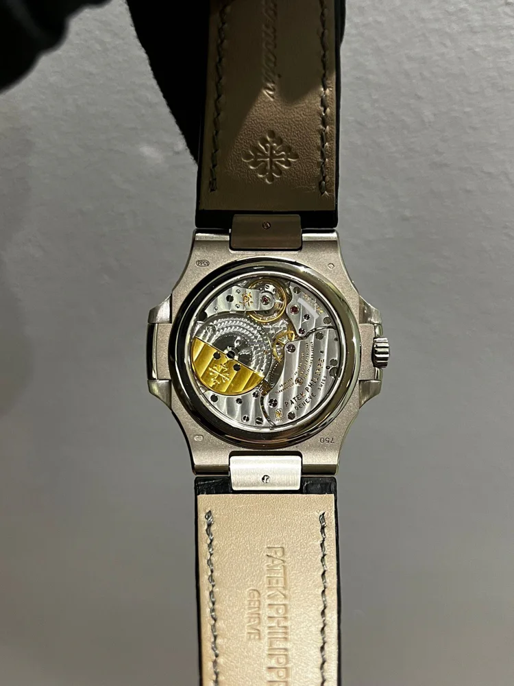 Patek Philippe Nautilus 5712G-001